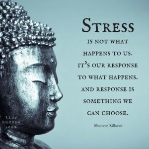 Waarom stress en het moederschap hand in hand gaan